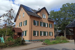 01_Home_Haus-mit-PV_a